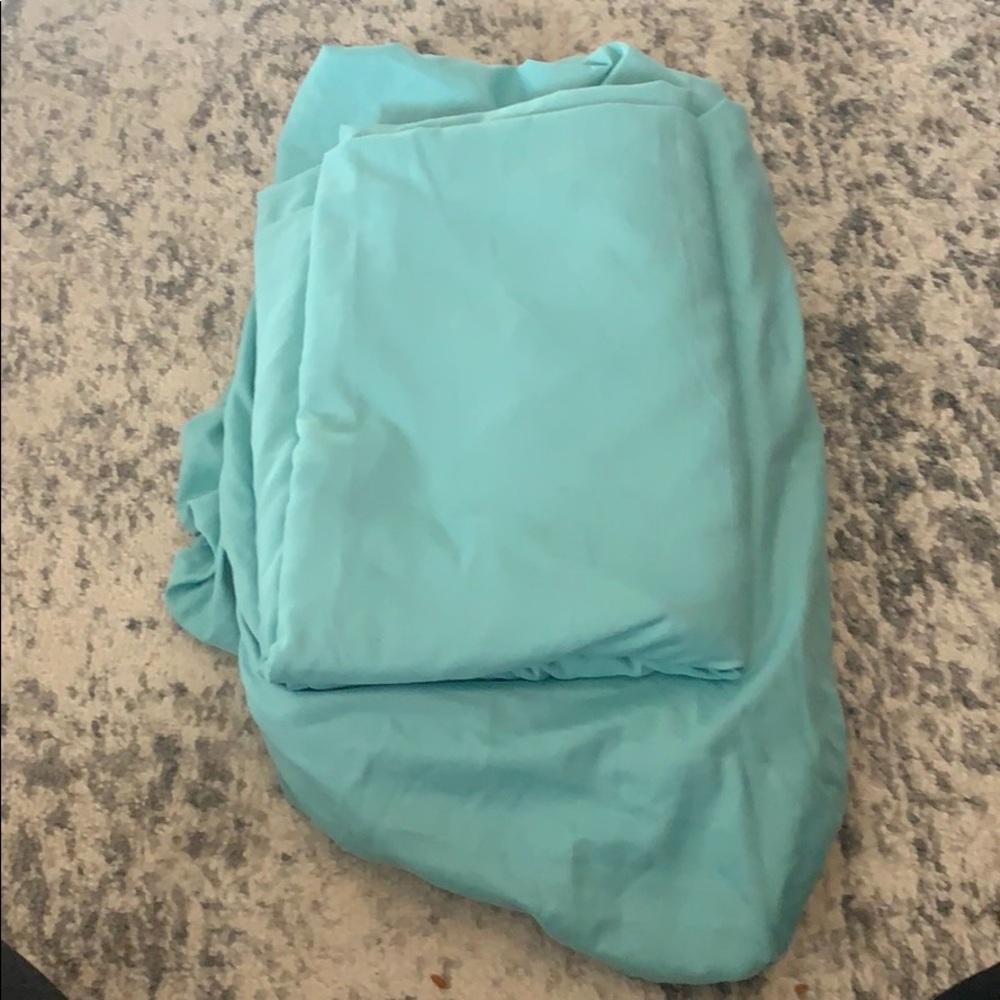 Sold - not available - Twin sheet set